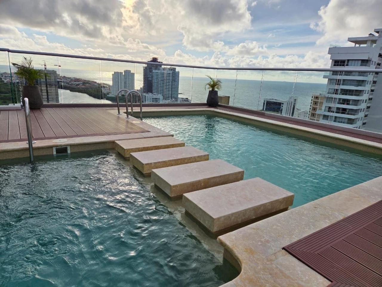 Sunset 47 Mar Y Vida *